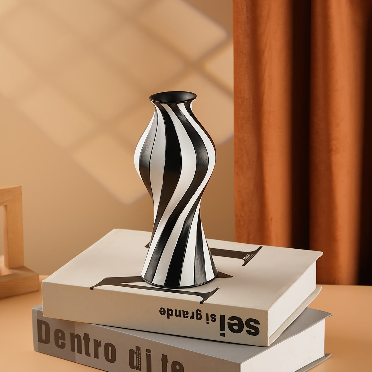 modern   abstract twisted resin vase black white